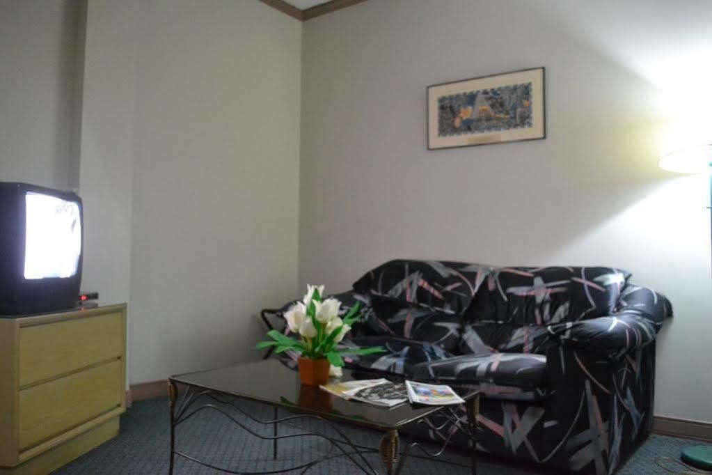 West Plaza Desekel Hotel Koror Kültér fotó